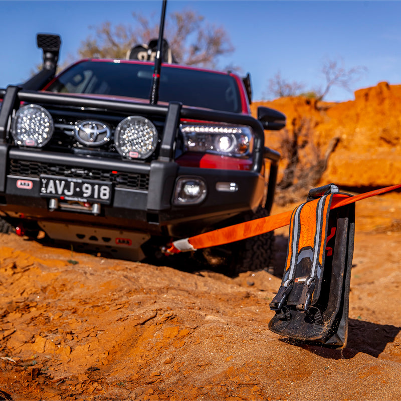 ARB Weekender Recovery Kit Incl 17600lb Recovery Strap/4.75T Shackles-thumbmail-7