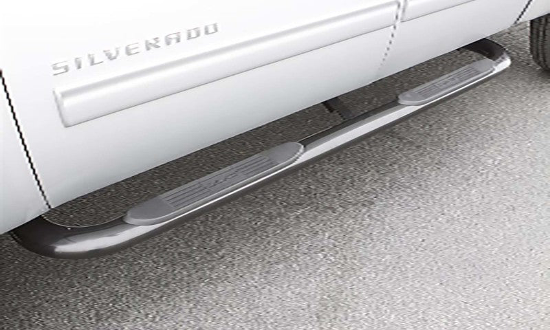 Lund 15-17 Chevy Colorado Crew Cab 4in. Oval Curved SS Nerf Bars - Polished-thumbmail-3