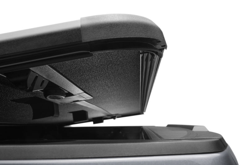 Extang 20-23 Chevy/GMC Silverado/Sierra 2500/3500HD (6ft. 10in. Bed) Solid Fold ALX-thumbmail-20