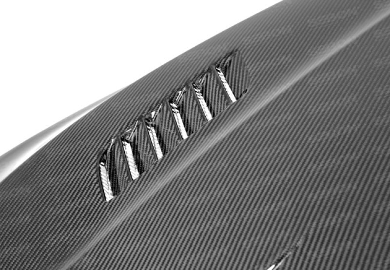 Seibon 12-14 BMW F30 / F32 VR-Style Carbon Fiber Hood-thumbmail-3