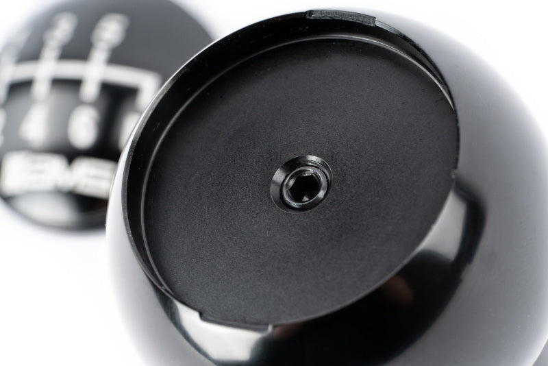 AMS Performance Subaru WRX/STi 6-Speed Billet Shift Knob (Incl Red, Black, & Gunmetal Cap)-thumbmail-2