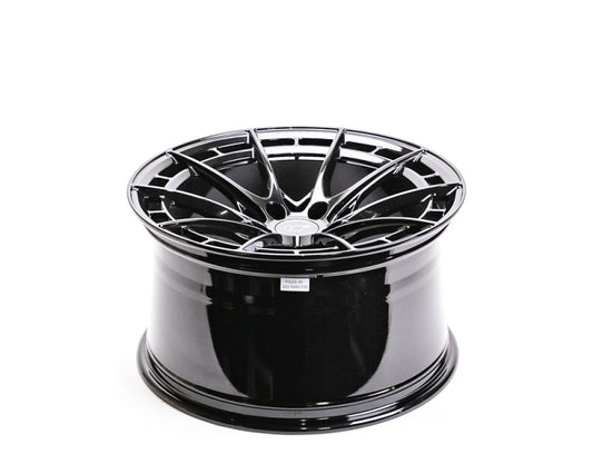 VR Forged D03-R Wheel Gloss Black 19x10.5 +22mm 5x114.3