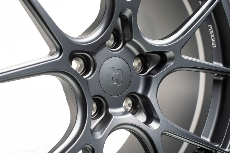 Titan 7 T-CS5 18x9.5 5x114.3 +40 Offset / 73 CB Satin Titanium Wheel (Hub Ring Req.)-thumbmail-6