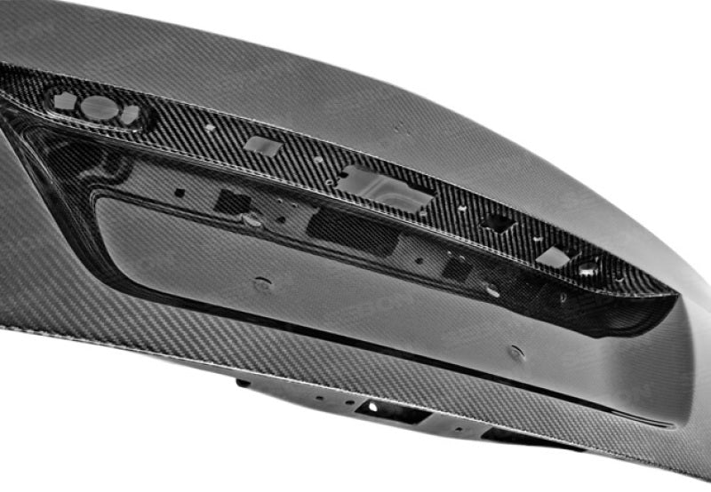 Seibon 12-14 Mercedes C-Class OE Style Carbon Fiber Trunk-thumbmail-2