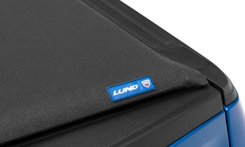 Lund 15-17 Chevy Colorado (5ft. Bed) Genesis Elite Roll Up Tonneau Cover - Black-thumbmail-13