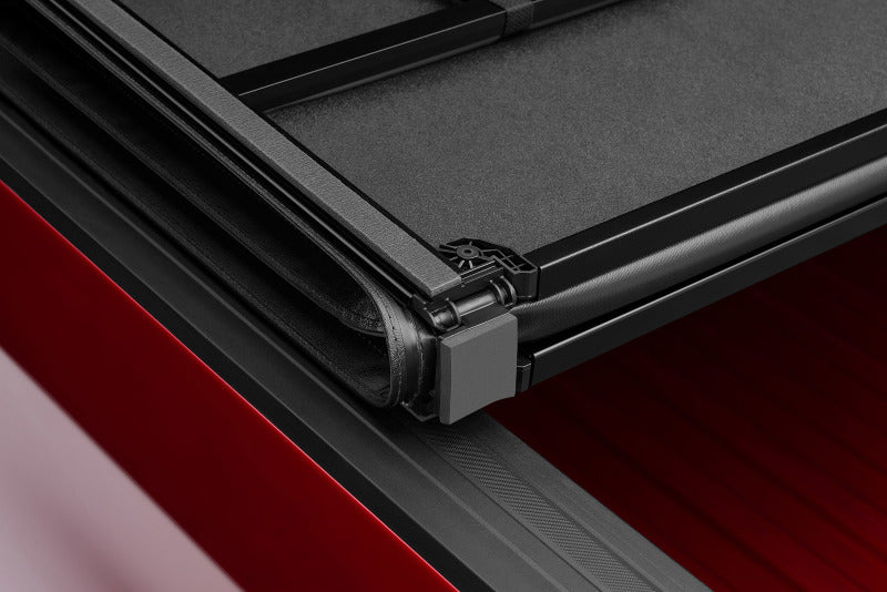 Lund 15-17 Chevy Colorado Fleetside (5ft. Bed) Hard Fold Tonneau Cover - Black-thumbmail-18