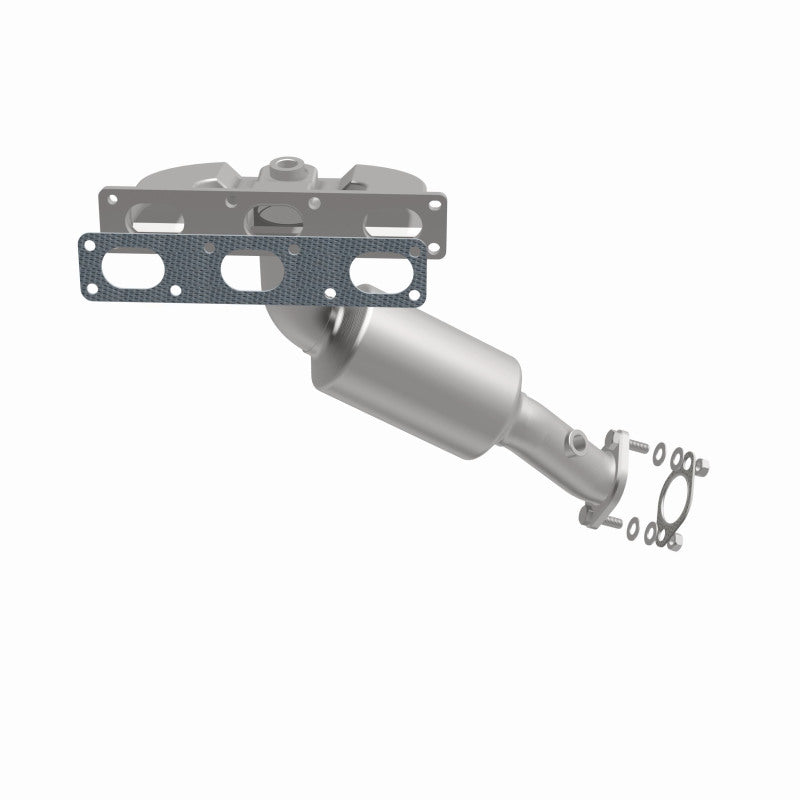 MagnaFlow Conv DF BMW 01-05 325 2.5L / 01-05 330 3.0L / 01-02 Z3 2.5L/3.0L California - Rear-thumbmail-25