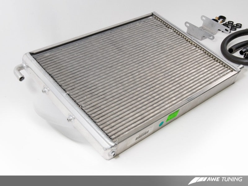 AWE Tuning B8 / 8R 3.0T ColdFront Heat Exchanger-thumbmail-4