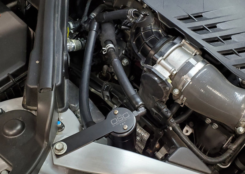 J&L 18-22 Kia Stinger GT 3.3TT Passenger Side Oil Separator 3.0 - Black Anodized-thumbmail-2
