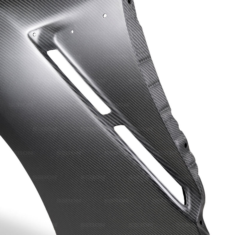 Seibon 09-10 Nissan GT-R R35 OEM Dry Carbon Fiber Fenders-thumbmail-3