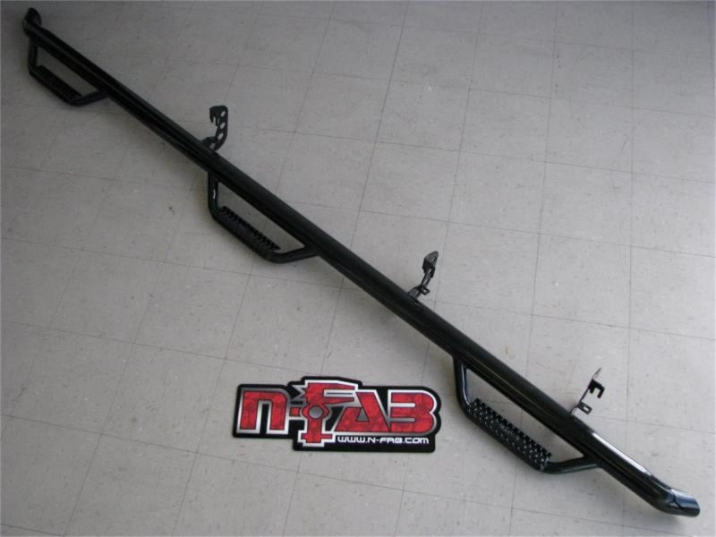 N-Fab Nerf Step 15-17 GMC - Chevy Canyon/Colorado Crew Cab 5ft Bed - Gloss Black - Bed Access - 3in-thumbmail-2