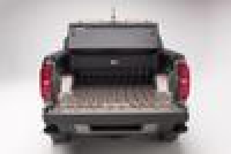 BAK 15-20 Chevy Colorado/GMC Canyon 5ft Bed BAKFlip G2-thumbmail-19