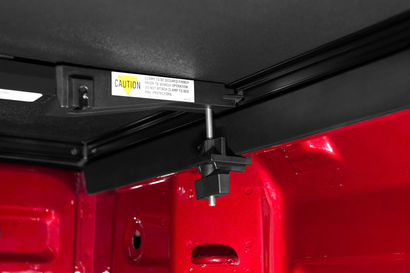 Lund 15-17 Chevy Colorado Fleetside (6ft. Bed) Hard Fold Tonneau Cover - Black-thumbmail-19