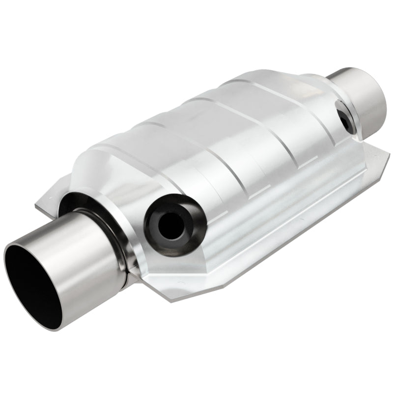 MagnaFlow Conv Univ 2.25 W/Dual O2 Boss-thumbmail-3