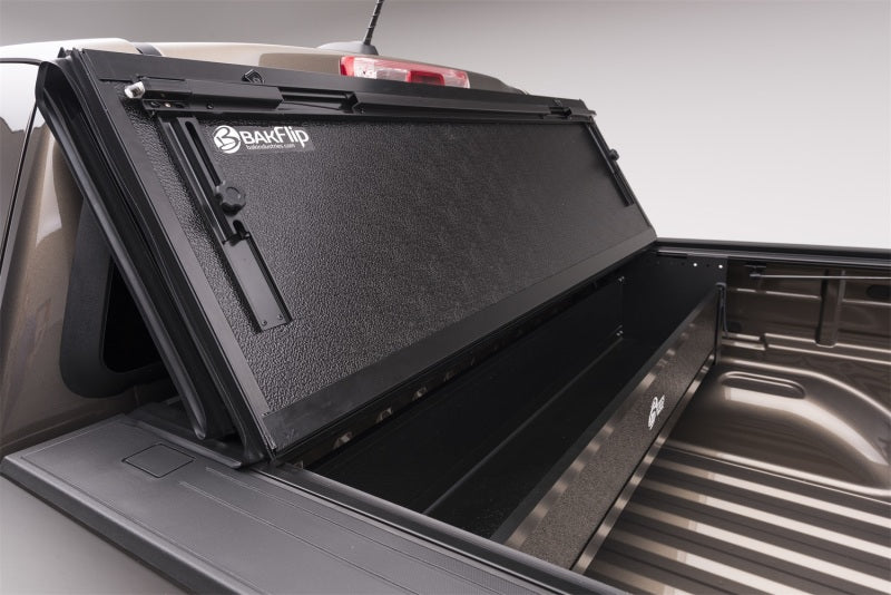 BAK 15-20 Chevy Colorado/GMC Canyon 5ft Bed BAKFlip G2-thumbmail-20