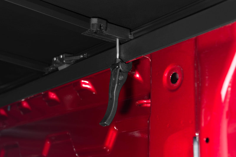 Tonno Pro 15-19 Chevy Colorado 6ft Fleetside Tonno Fold Tri-Fold Tonneau Cover-thumbmail-22