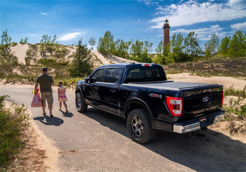 Roll-N-Lock 15-18 Chevy Colorado/Canyon XSB 59-2/16in M-Series Retractable Tonneau Cover-thumbmail-19