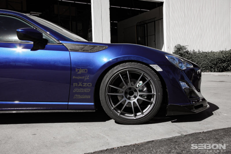 Seibon 12-13 BRZ/FRS FR Style Carbon Fiber Fender Ducts (Pair)-thumbmail-4