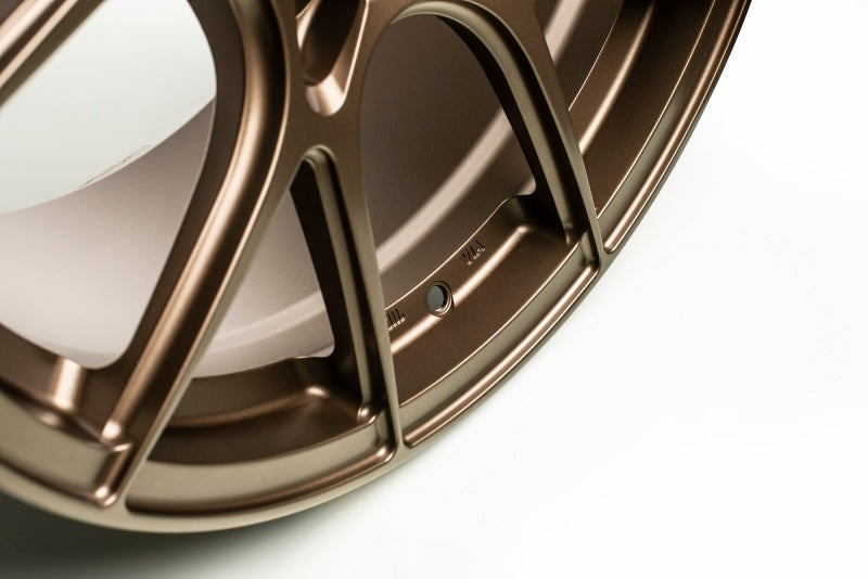 Titan 7 T-CS5 18x9.5 5x114.3 +40 Offset / 73 CB Techna Bronze Wheel (Hub Ring Req.)-thumbmail-9