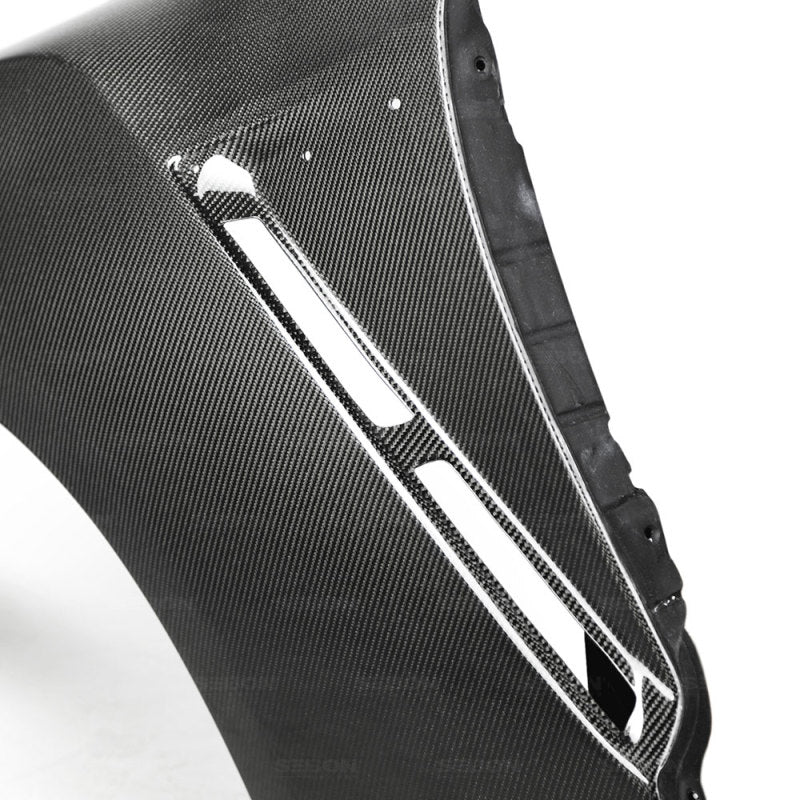 Seibon 09-10 Nissan GT-R R35 OEM Style Carbon Fiber Fenders-thumbmail-5