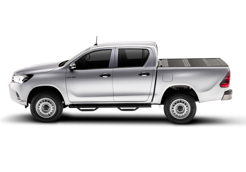 UnderCover 05-13 Toyota HiLux 5ft Flex Bed Cover-thumbmail-4