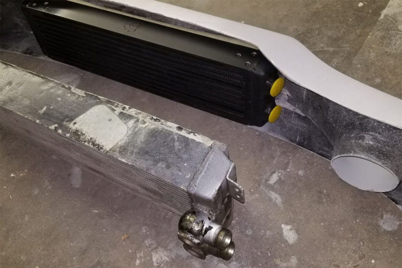 CSF Universal Dual-Pass Oil Cooler (RS Style) - M22 x 1.5 - 24in L x 5.75in H x 2.16in W-thumbmail-10