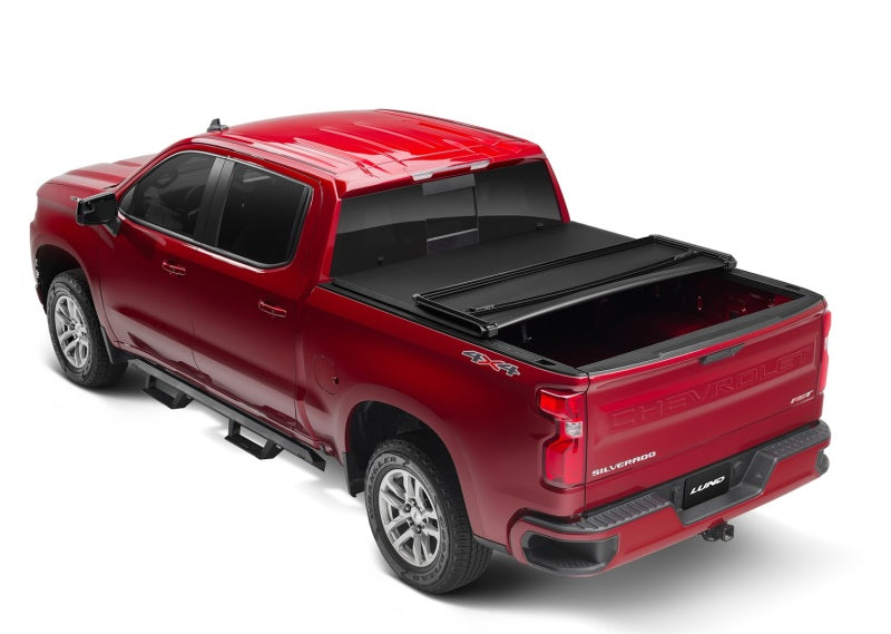 Lund 04-12 Chevy Colorado (5ft. Bed) Genesis Tri-Fold Tonneau Cover - Black-thumbmail-7