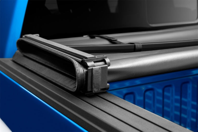 Lund 04-12 Chevy Colorado (5ft. Bed) Genesis Tri-Fold Tonneau Cover - Black-thumbmail-14