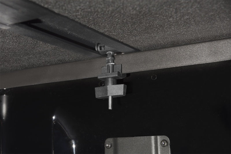 Extang 15-16 Chevy/GMC Canyon/Colorado (6ft Bed) Solid Fold 2.0 Toolbox-thumbmail-7