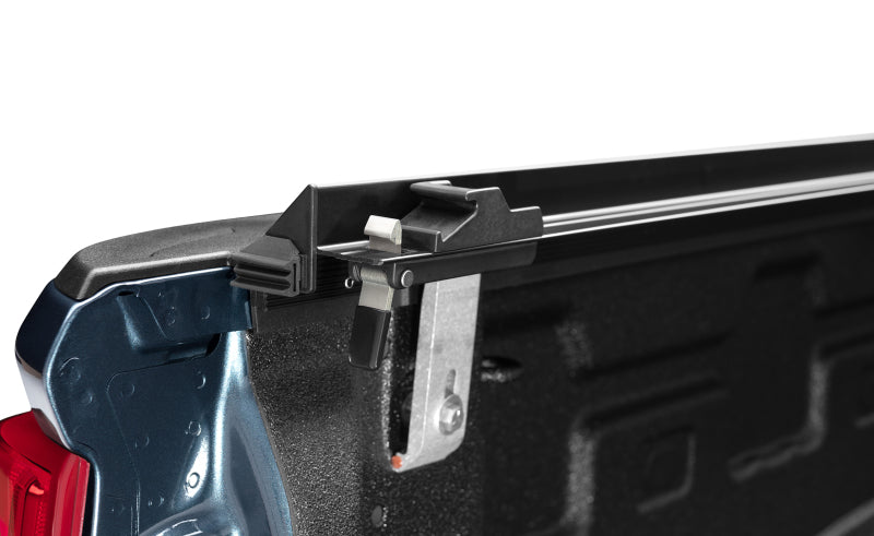 Lund 15-17 Chevy Colorado (5ft. Bed) Genesis Elite Roll Up Tonneau Cover - Black-thumbmail-17