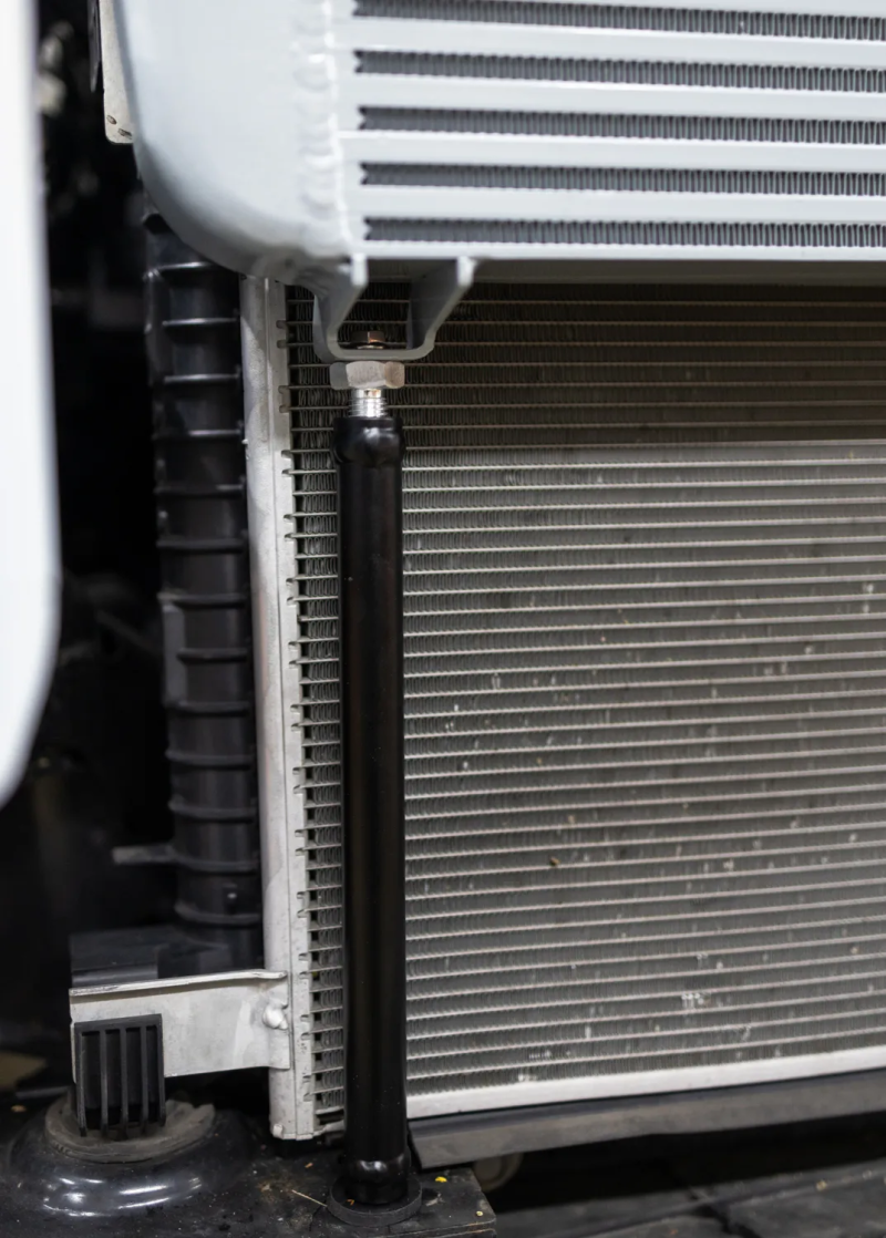 Mishimoto Ford Explorer ST 2020+ Performance Intercooler - Silver-thumbmail-16
