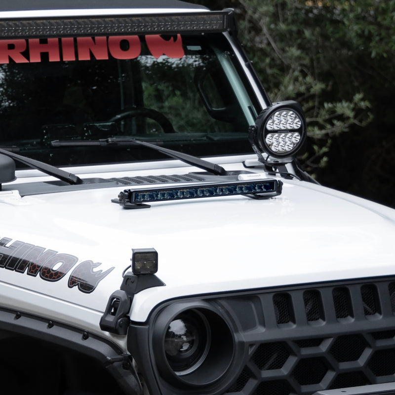 Go Rhino Xplor Blackout Combo Series Sgl Row LED Light Bar w/Amber (Side/Track Mount) 20.5in. - Blk-thumbmail-5