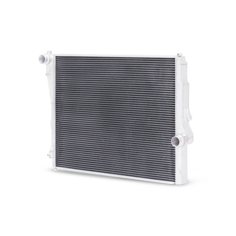 Mishimoto 99-06 BMW 323i/323i/328i/330i Performance Aluminum Radiator-thumbmail-7