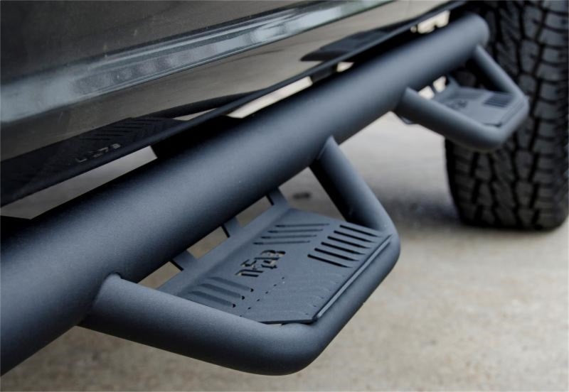 N-Fab Podium LG 15-18 GMC/Chevy Canyon/Colorado Crew Cab SRW - Tex. Black - Cab Length - 3in-thumbmail-3